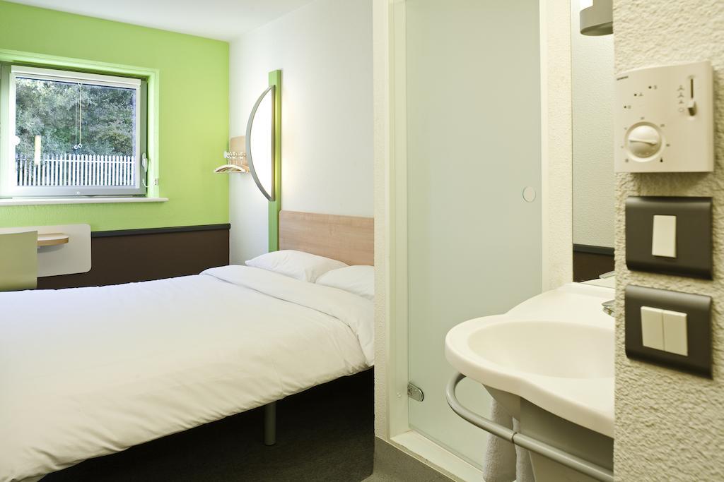 Ibis Budget Bradford Bradford  Chambre photo